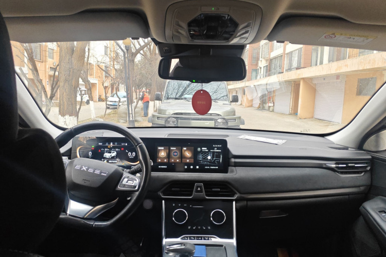 星途凌云 2023款 400T 两驱星尊版中控内饰12