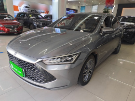 比亚迪 秦PLUS 2023款  冠军版 DM-i 120KM超越型