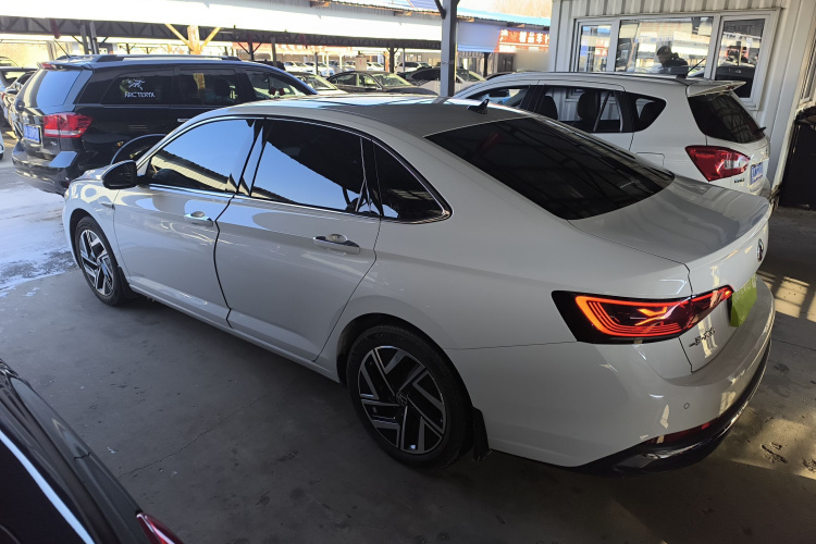 大众 速腾 2025款 改款二 300TSI DSG超越版车身外观6003