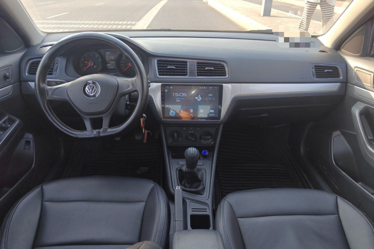 大众 朗逸 2015款 1.6L 手动风尚版中控内饰12