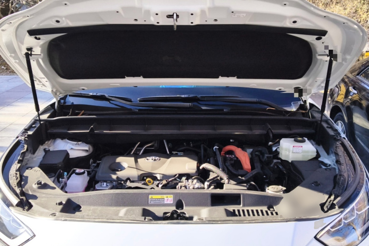 丰田 皇冠陆放 2024款 2.5L HEV四驱豪华版局部细节24