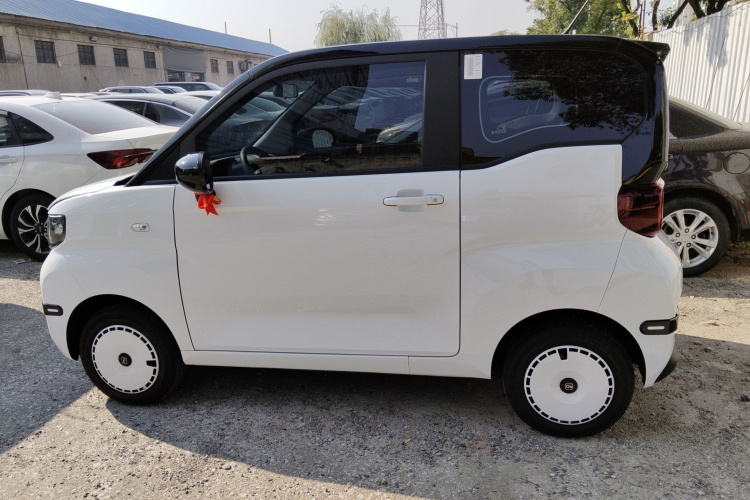 奇瑞 QQ冰淇淋 2025款 155km 圣代版车身外观4