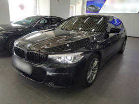 宝马5系 2019款 改款 525Li M运动套装