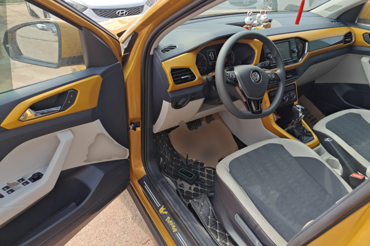 大众 途铠 2019款 1.5L 自动舒适版中控内饰20