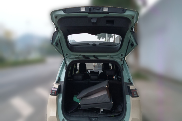 埃安 AION Y 2022款 70 科技版 磷酸铁锂中控内饰23