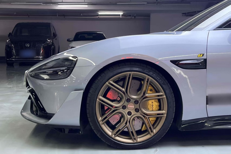 小米汽车 小米SU7 Ultra 2025款 Ultra车身外观6013