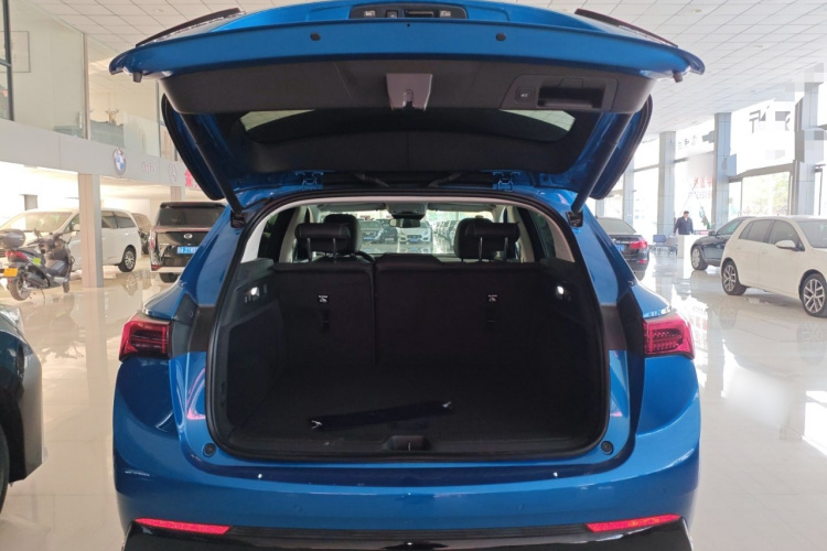 别克 2024款 昂科威S  25T 炫黑风尚版局部细节23