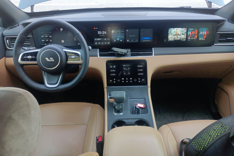 理想汽车 理想ONE 2021款 增程6座版中控内饰7002