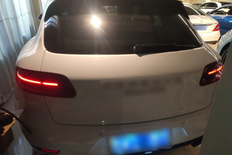 保时捷 2017款 Macan GTS 3.0T车身外观6004