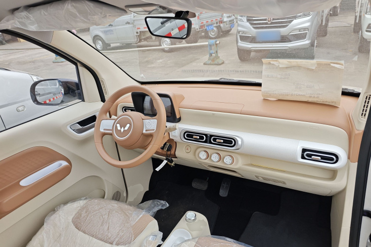 五菱汽车 宏光MINIEV 2024款 第三代 215km 青春版中控内饰12