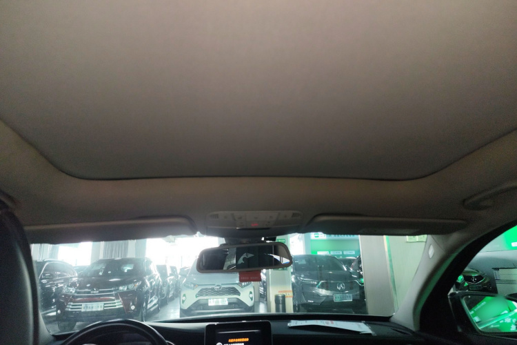 奔驰C级 2016款 C 200 L 运动型局部细节22