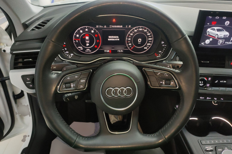 奥迪A4L 2019款 40 TFSI 时尚型 国VI中控内饰13