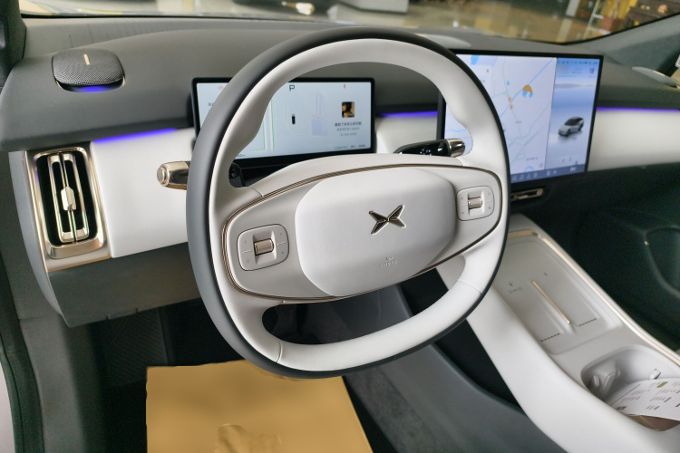 小鹏P7+ 2024款 长续航 Max中控内饰13