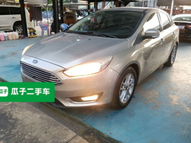 福特 福克斯 2015款 三厢 1.6L 自动风尚型