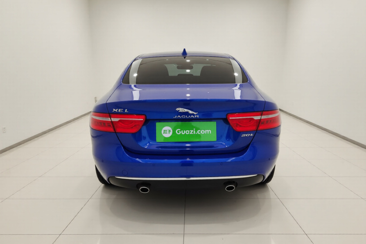 捷豹XEL 2019款 2.0T 200PS 精英版车身外观6