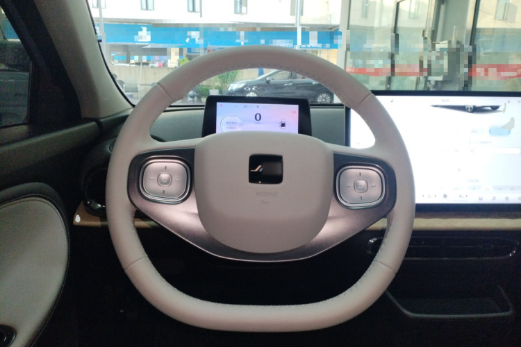 江淮钇为 钇为3 2023款 505km Pro局部细节13