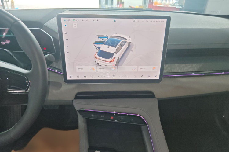 极氪001 2023款 WE版 86kWh局部细节16