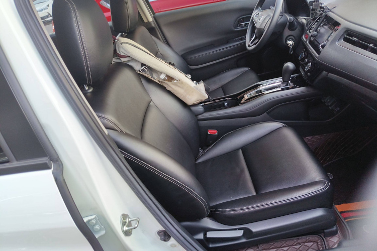 本田 缤智 2017款 1.5L CVT两驱舒适型中控内饰41