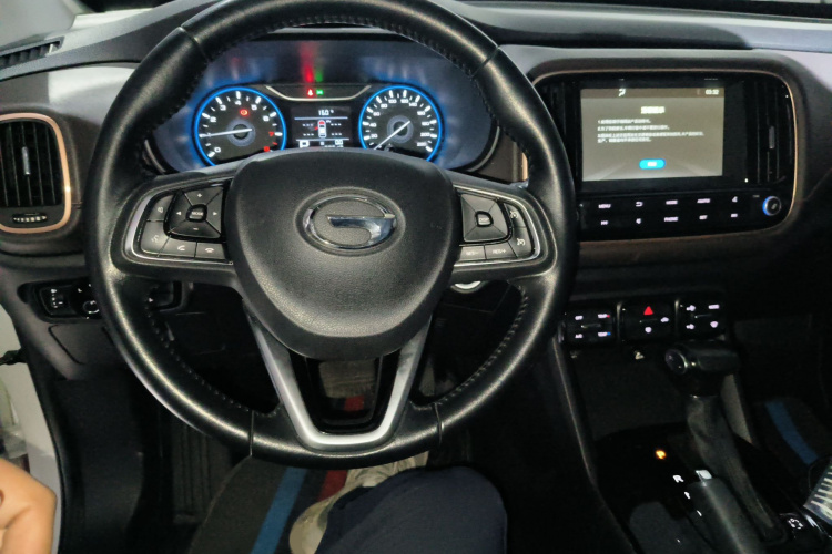 广汽传祺 传祺GS3 2020款 235T 自动舒享版局部细节13