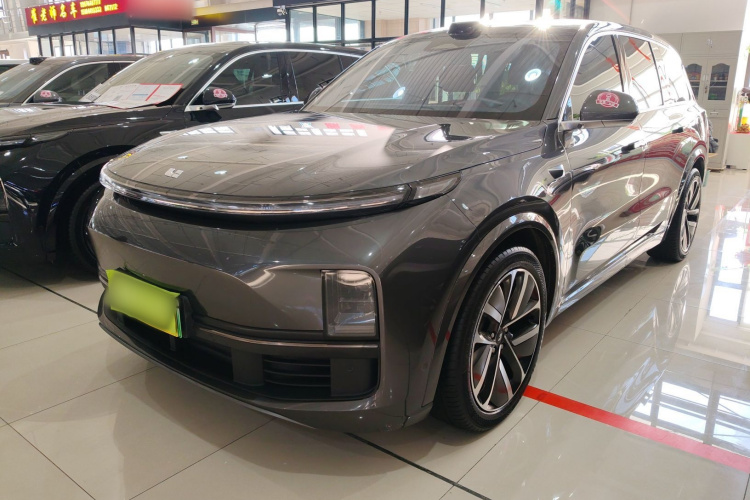 理想汽车 理想L9 2022款 Max车身外观1