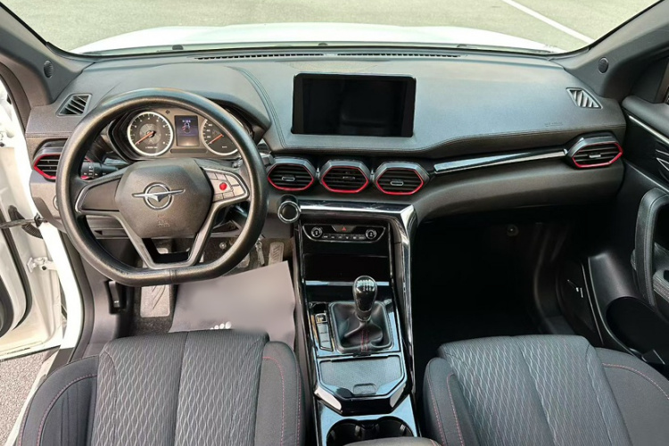 海马8S 2019款 1.6TGDI 手动劲版中控内饰7003