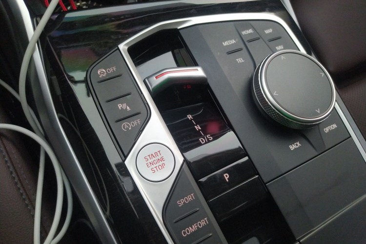 宝马3系 2024款 325Li M运动套装局部细节18