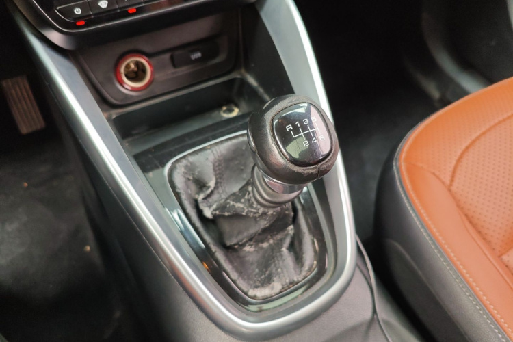 宝骏510 2017款 1.5L 手动豪华型局部细节18