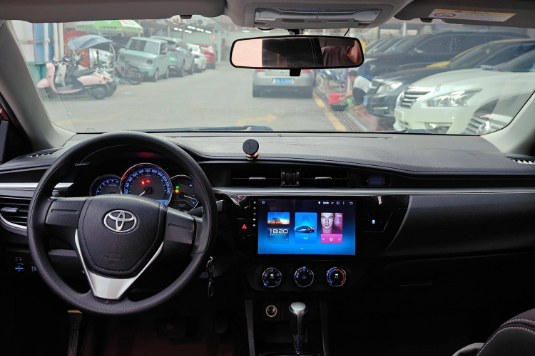 丰田 雷凌 2015款 1.6G CVT橙色限量版中控内饰12