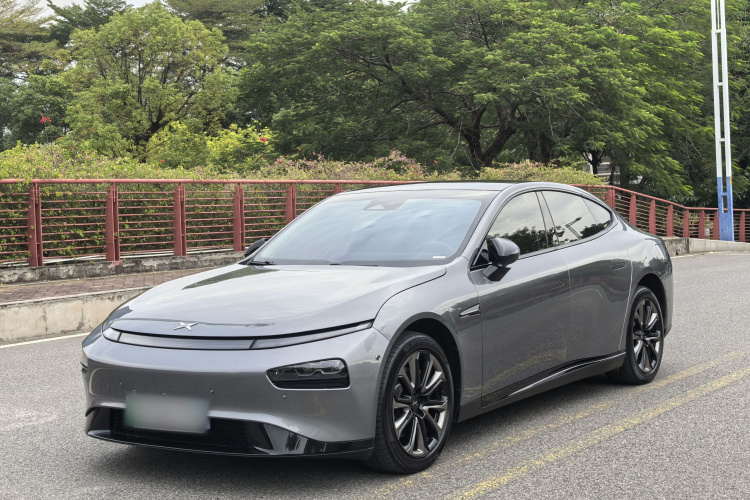 小鹏P7 2022款 480N+车身外观6001