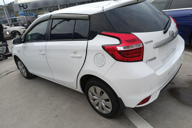 丰田 YARiS L 致炫 2016款 改款 1.5E CVT魅动版车身外观4