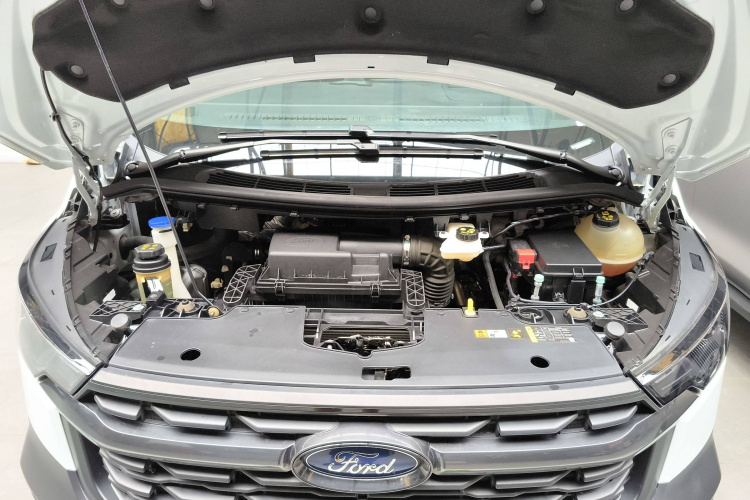 福特 全顺 2023款 2.0T汽油自动多功能商用车中轴低顶5/6座机舱底盘24