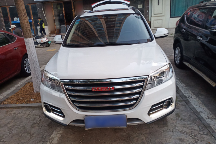 哈弗H6 2018款 红标 运动版 1.5T 手动两驱精英型车身外观2