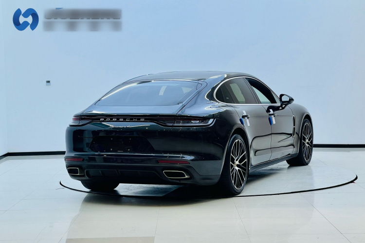保时捷 2023款 Panamera 4 行政加长版 2.9T车身外观6004