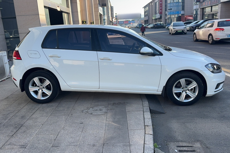 大众 高尔夫 2019款 1.6L 自动时尚型 国V车身外观6003