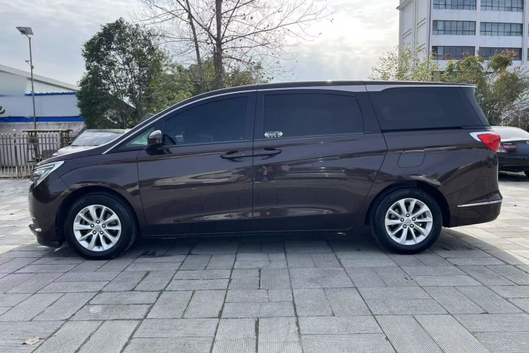 别克GL8 2018款 ES 28T 舒适型 国VI车身外观6003