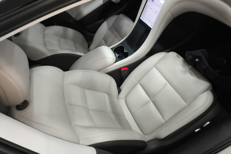 智己汽车 智己L6 2024款 Max 超强性能版局部细节41