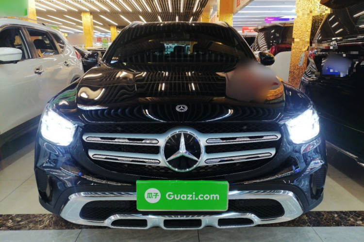 奔驰GLC 2022款 改款二 GLC 260 L 4MATIC 动感型车身外观2