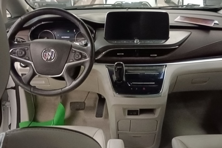 别克GL8 2020款 陆上公务舱 652T 豪华型中控内饰7002