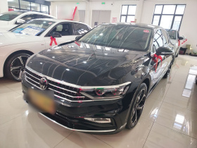 大众 迈腾 2023款 200万辆纪念版 380TSI DSG旗舰型