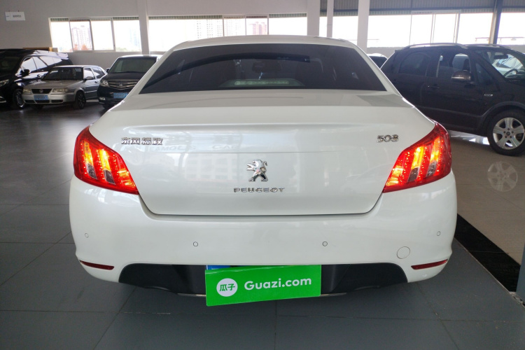 标致508 2012款 2.0L 自动智享版车身外观6