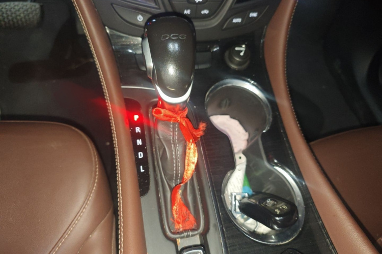 别克 昂科威 2019款 20T 两驱豪华型 国VI局部细节18