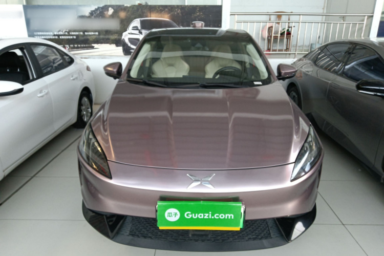 小鹏G3 2019款 尊享版车身外观2