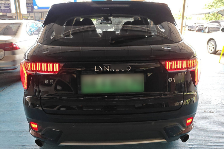 领克01 EM-P 2018款 1.5T PHEV 劲 国V车身外观6002