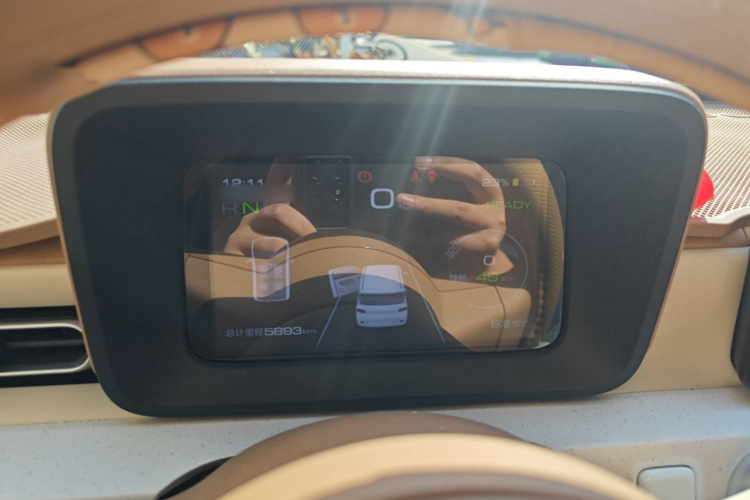 五菱汽车 宏光MINIEV 2024款 第三代 215km 进阶版局部细节14