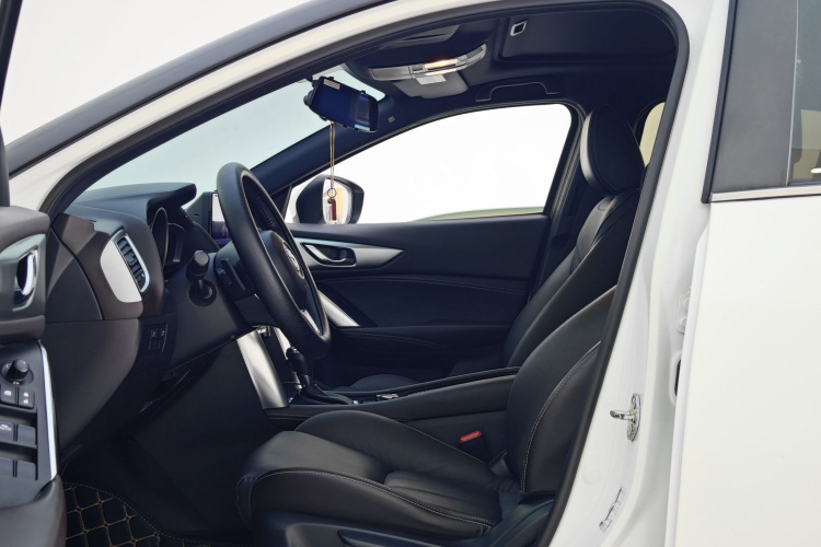 马自达CX-4 2016款 2.5L 自动四驱蓝天激情版中控内饰7013