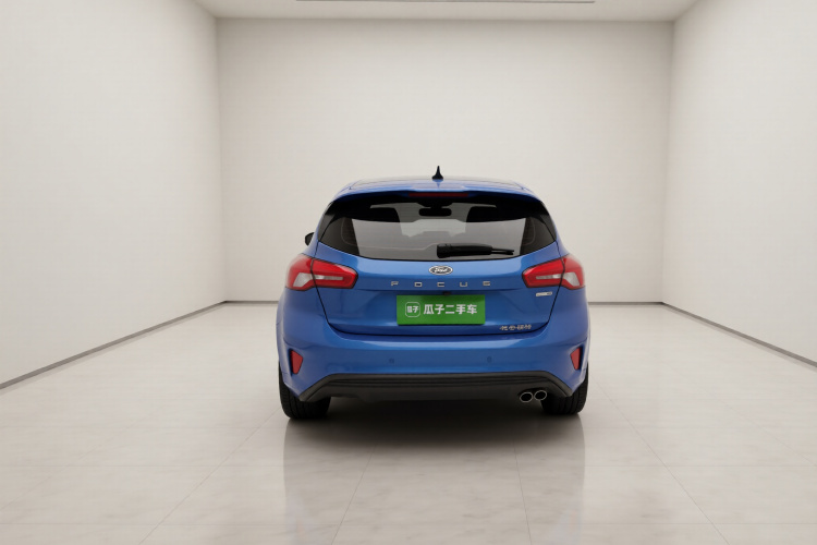 福特 福克斯 2021款 两厢 EcoBoost 180 自动ST Line车身外观6