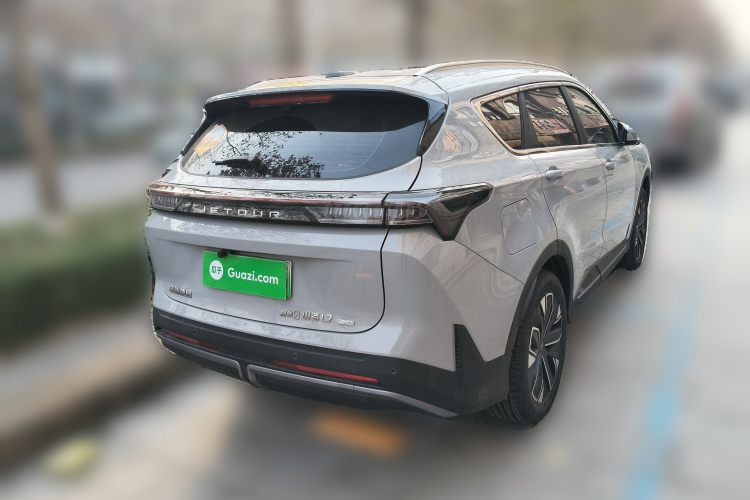 捷途山海L7 2024款 1.5T 120km MAX+ 5座车身外观7