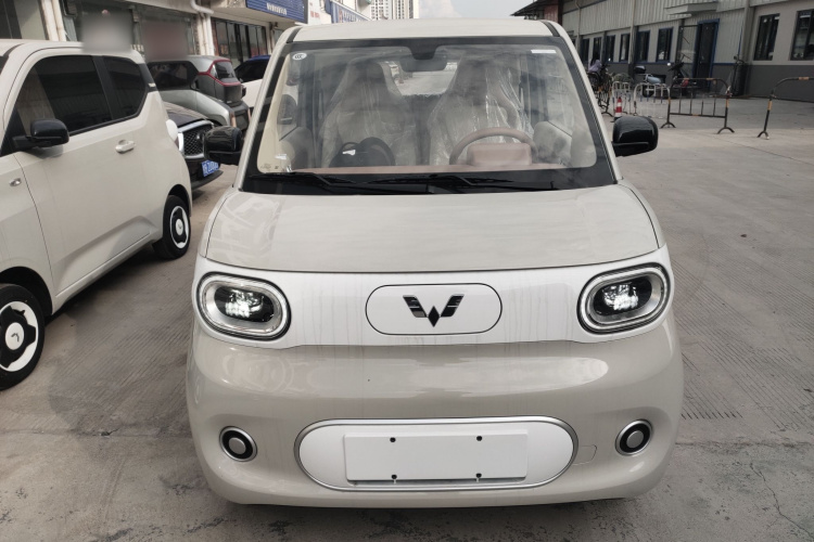 五菱汽车 宏光MINIEV 2024款 第三代 215km 青春版车身外观6001