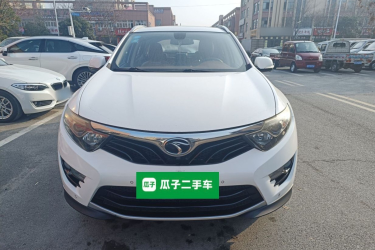 东南DX7 2017款 1.5T 手动凯旋版车身外观2