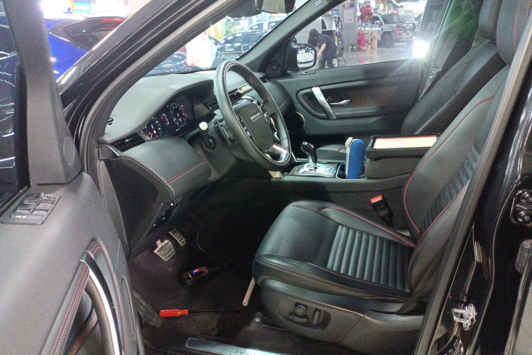 路虎 发现运动版 2020款 249PS R-Dynamic 性能科技版 7座局部细节19